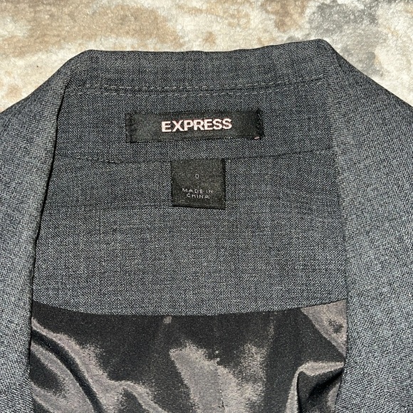 Express Blazer - Picture 2 of 3